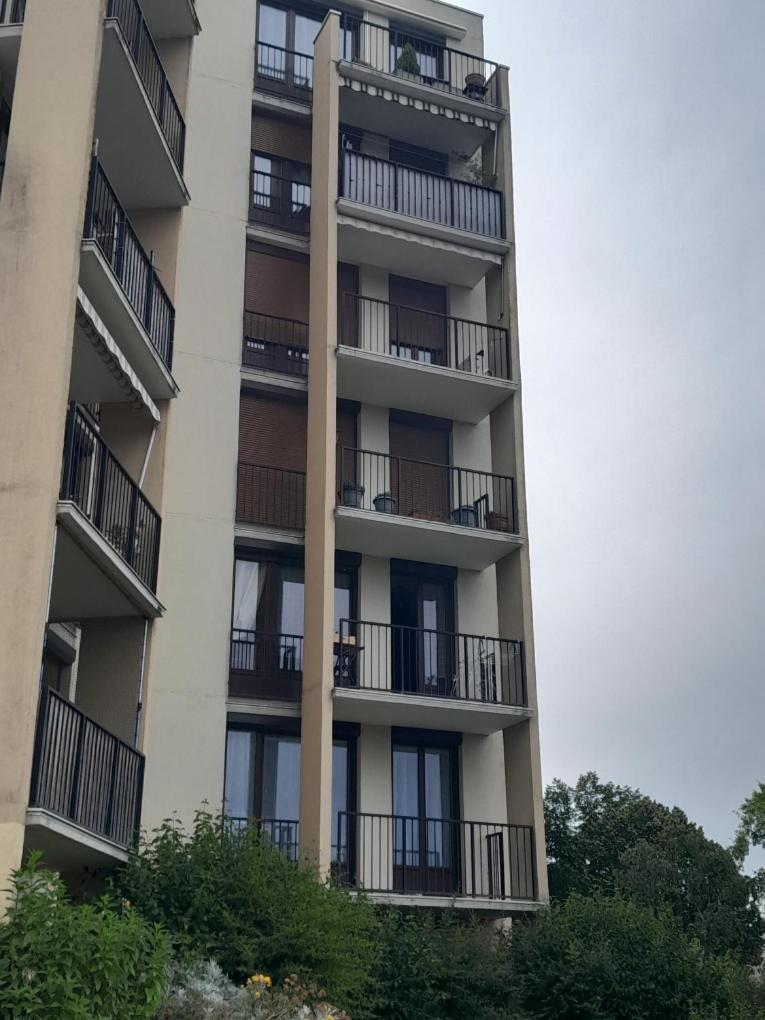 Chambre Confort Dans T3 Joué-lés-Tours Exteriér fotografie